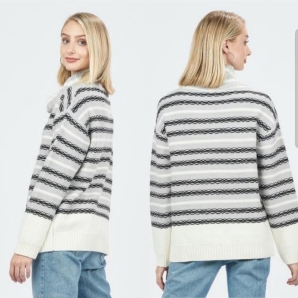 Cowl Neck Sweater M